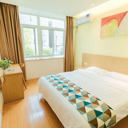Shell Shanghai Jiadingbei Subway Station Shuping Road Hotel Exterior foto